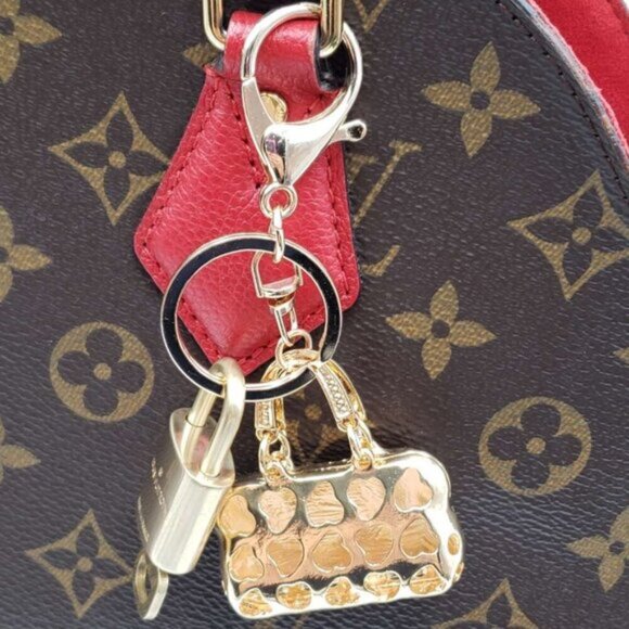 Authentic Louis Vuitton Lock & Key with unbranded Bagcharm, Keycharm, Keychain - Picture 6 of 8